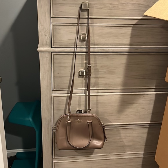 Brown kate spade crossbody bag! - Picture 2 of 5